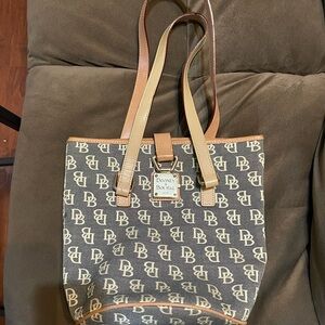 Dooney & Bourke Tote Vintage